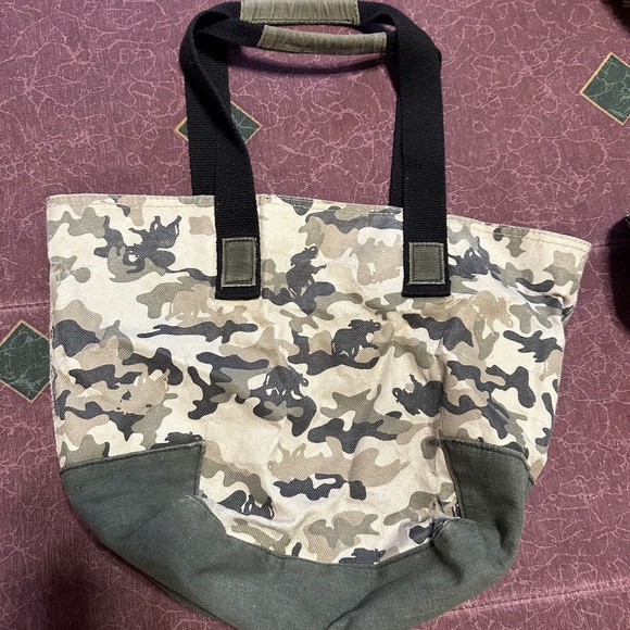 Hunting World Bags Hunting World Camouflage Small Tote Bag Poshmark